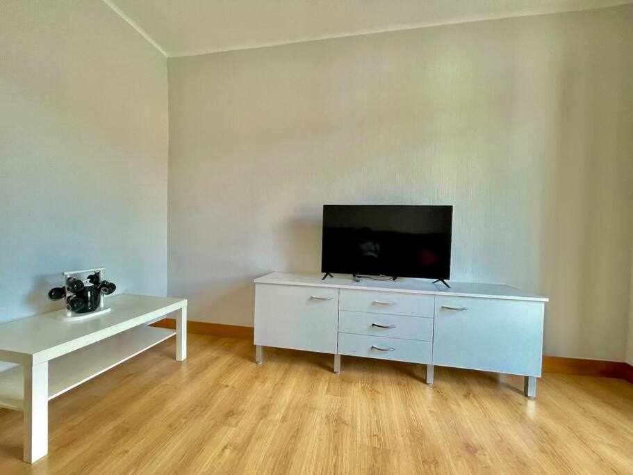 Ostadar Etxea Centrico Apartamento Reformado Bermeo Exterior photo